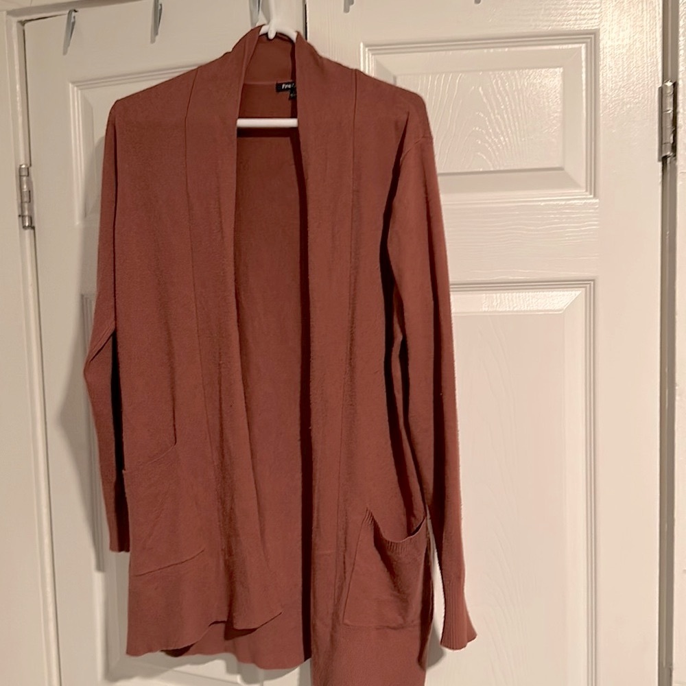 Pink Clover Women's Long Sleeve Open Front Pocket Cardigan Size large